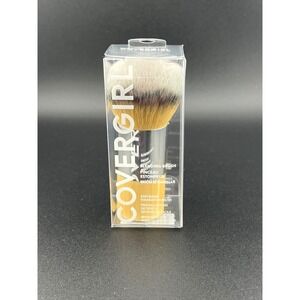 COVERGIRL Easy Blend Foundation Brush for Even Blending Synthetic Bristles